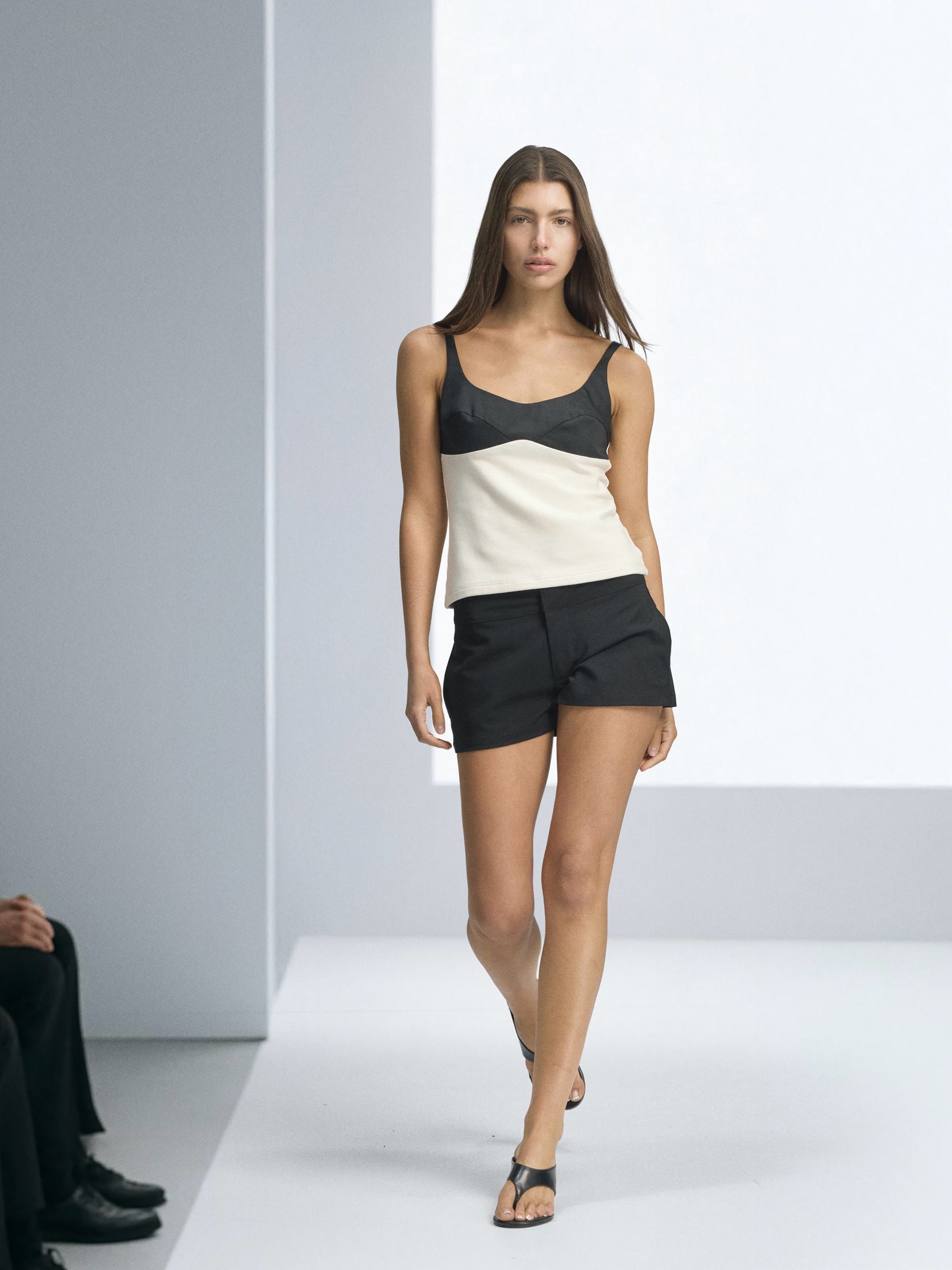 Aurora Bustier | Monochrome